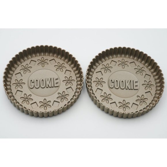Chicago Metallic Bakeware Cookie Cake Pan 9" Kitchen Baking Jello Mold Set of 2